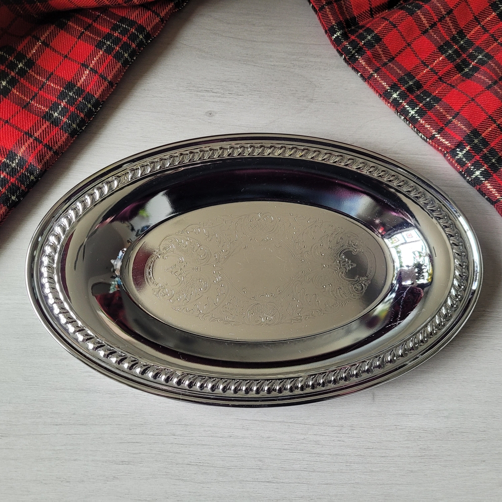 Elegant Silver Oval Serving Tray